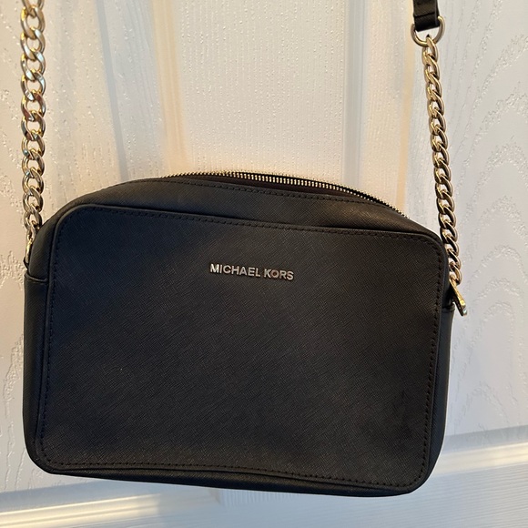Michael Kors Crossbody - Picture 7 of 7